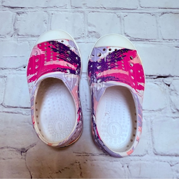 Natives - Picture 3 of 7